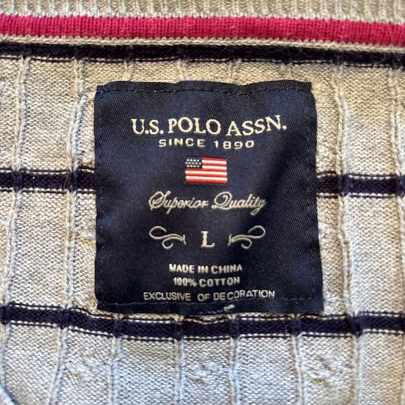 U.S. POLO ASSN. V-Neck Sweater Women’s Large Gray Navy Stripes Cable Knit - Picture 4 of 7